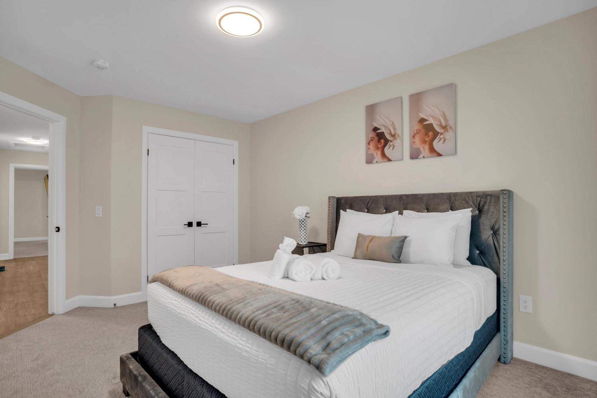 Luxury Niagara 3 Bdr Townhouse /Garage 아파트 외부 사진