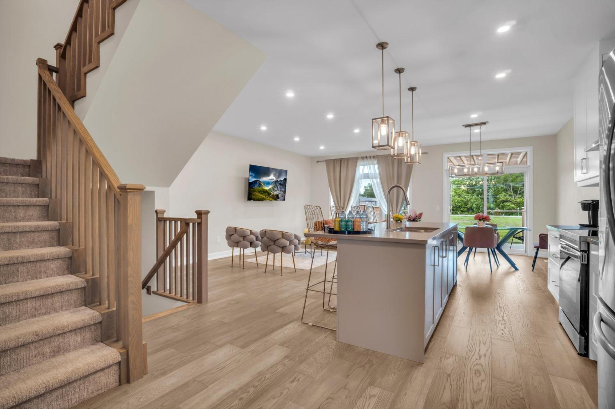 Luxury Niagara 3 Bdr Townhouse /Garage 아파트 외부 사진